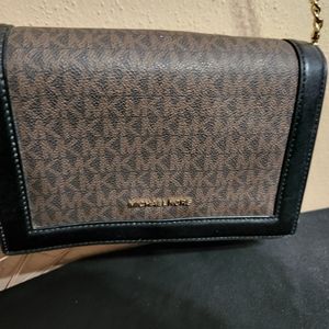 Michael kors purse